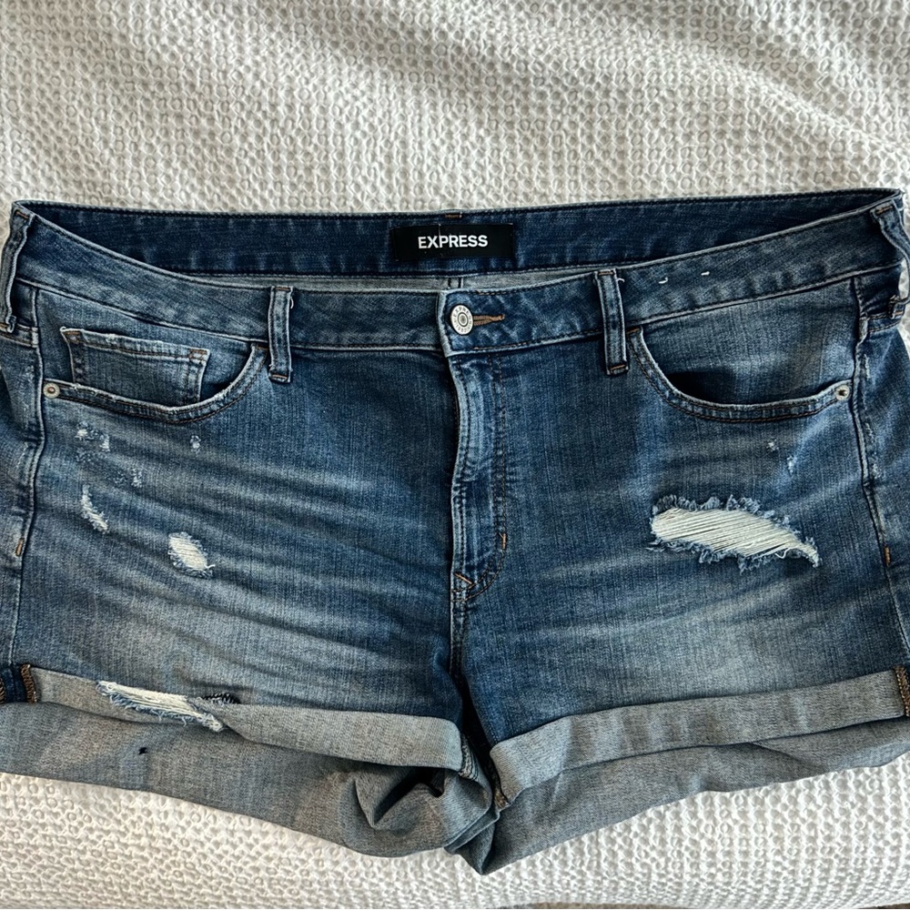 Distressed Express Shorts